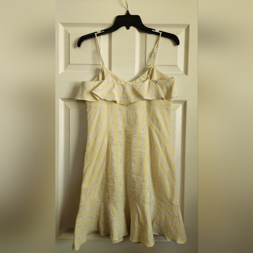 Intermix Dress - Picture 7 of 10